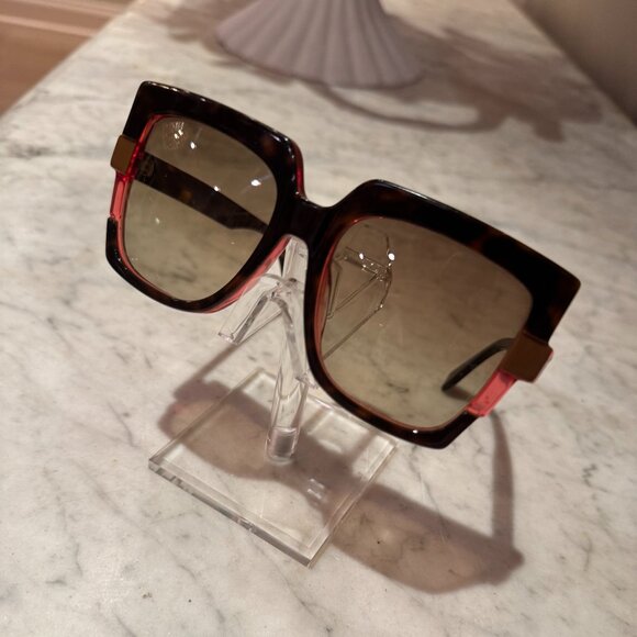 Fendi Accessories - Fendi Sunglasses